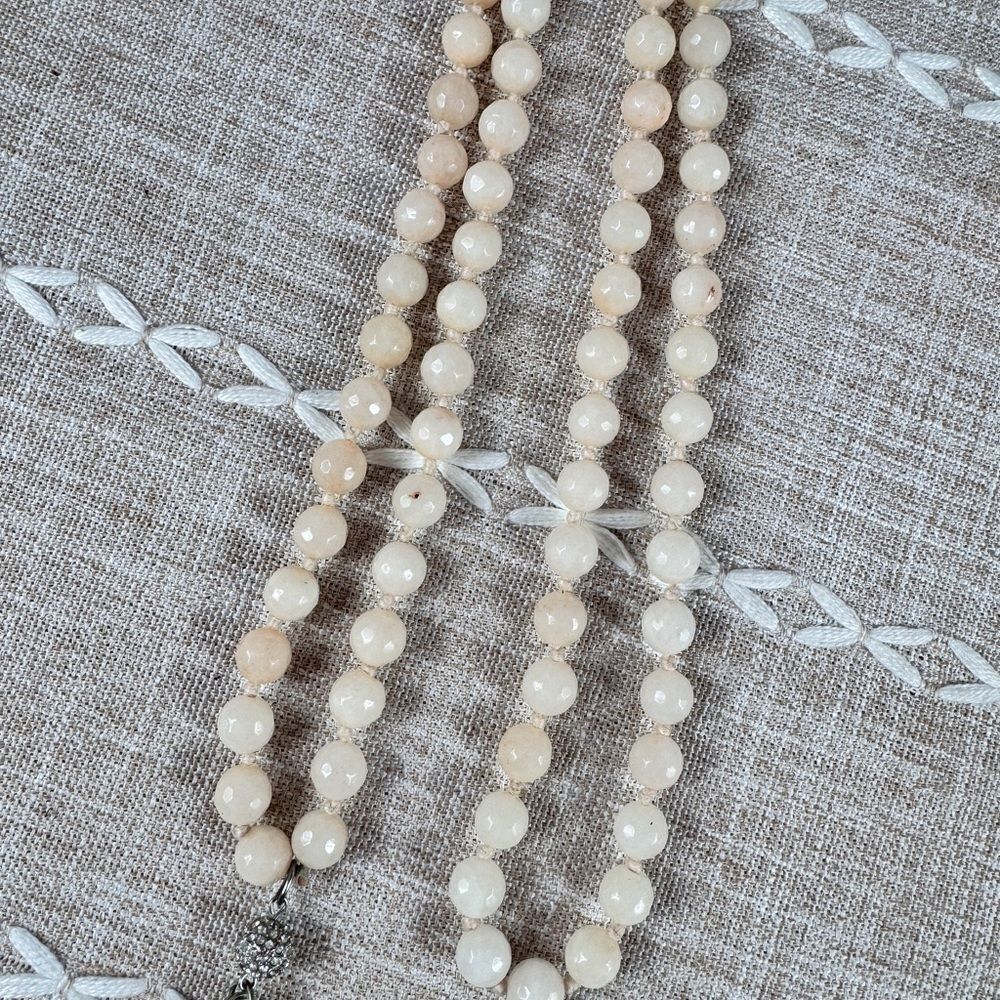 Rose Quartz Hand Knotted  Beaded Necklace - Picture 4 of 11